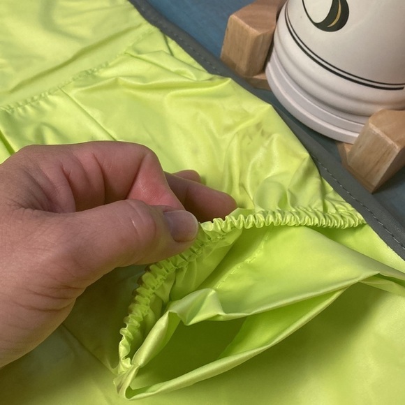 JJ Cole Diaper Changing Clutch - Picture 7 of 7